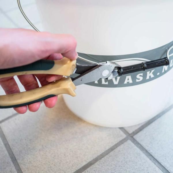 SÅdan skifter du snappy grip på din bilvaskespand