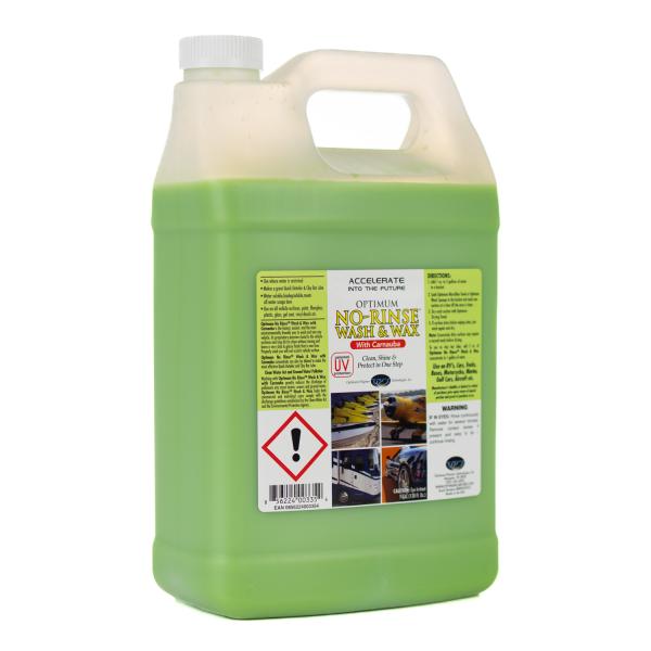 Skyllefri Bilvask No Rinse Wash & Wax spar på vandet.