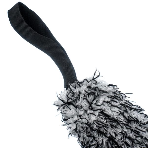 vaske børste til bagsiden af egerne på fælge