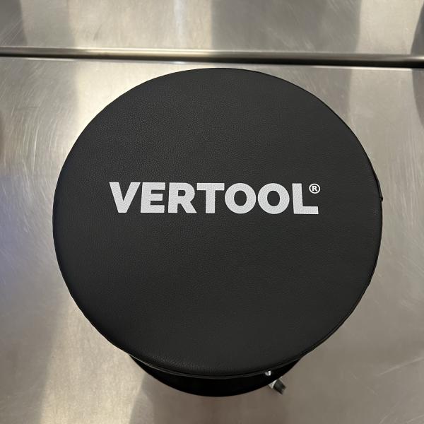 Bilpleje stol på hjul