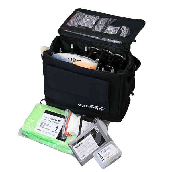 Stor og praktisk taske til bilpleje